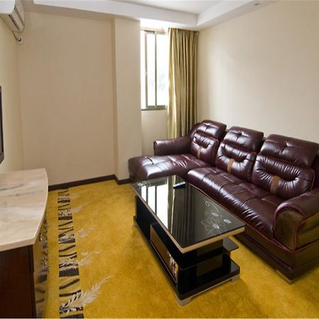 Lu Jiang Tian Yue Hotel Guangzhou Exterior photo